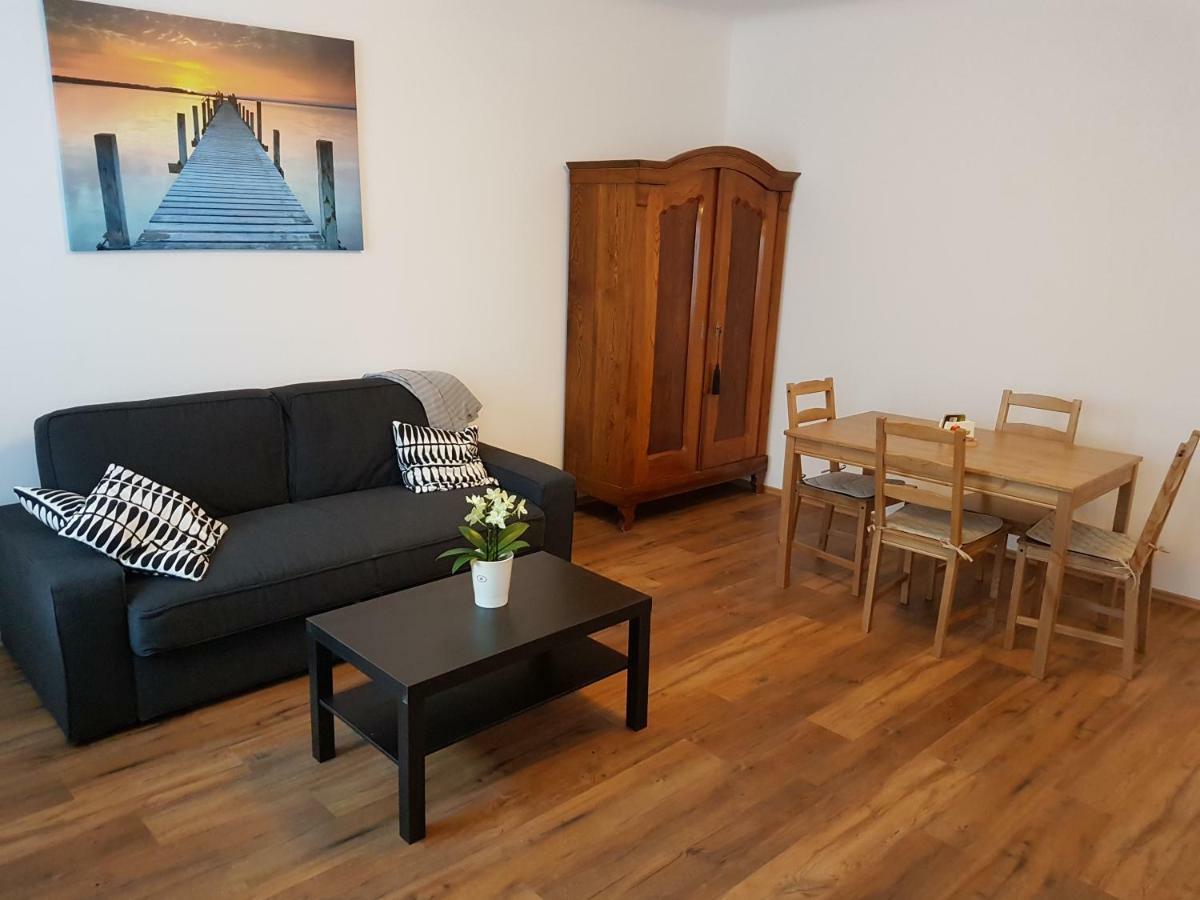 Excellent 2 Bed Apartment 12 Mins From Center Відень Екстер'єр фото